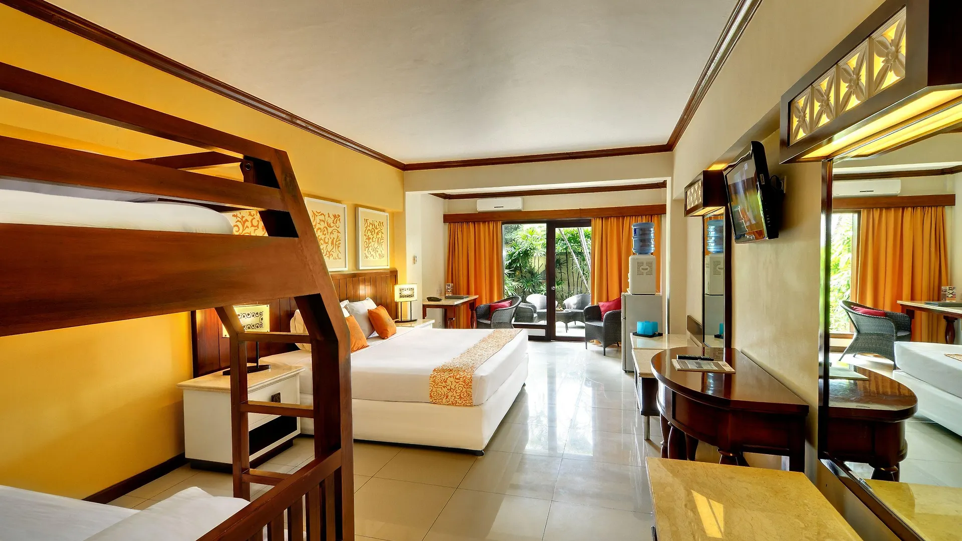 Bali Garden Beach Resort Kuta Lombok 4*,