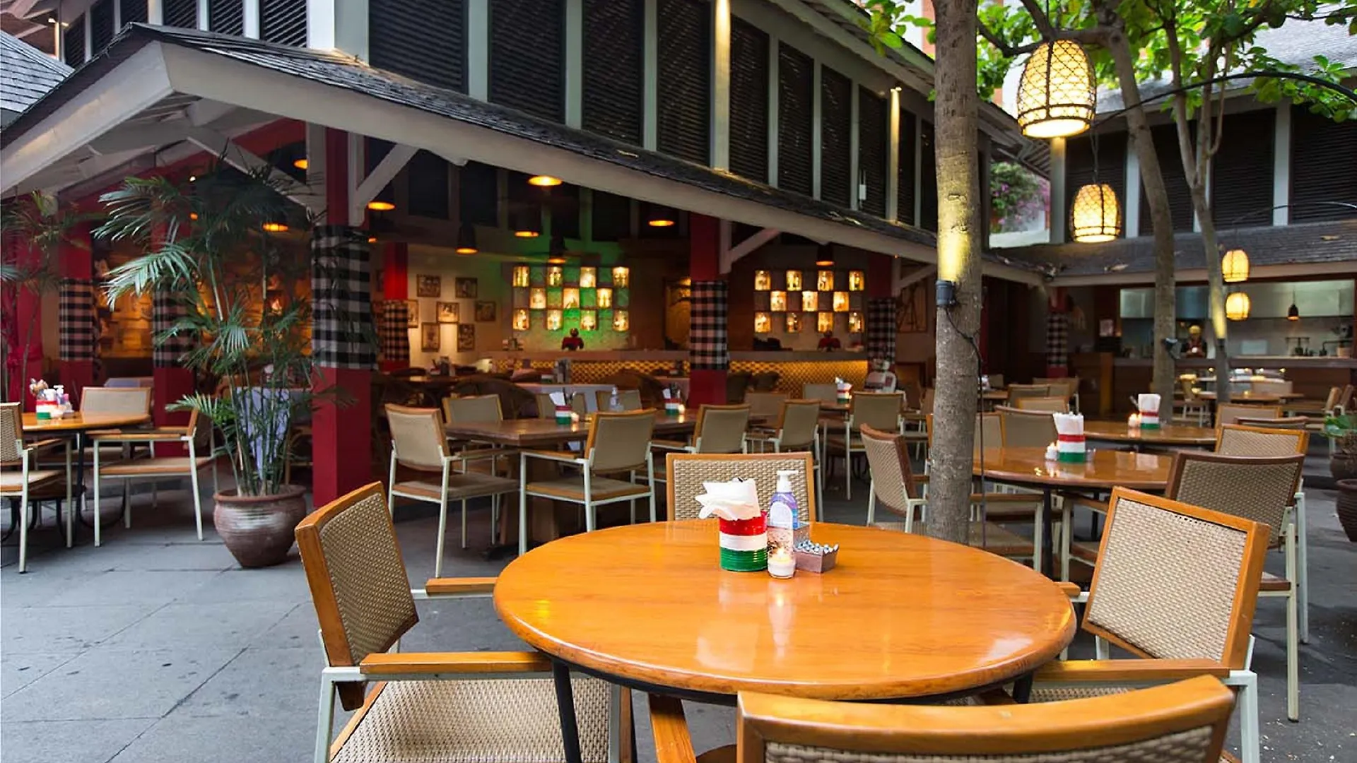 ****  Bali Garden Beach Resort Kuta Lombok Indonesia
