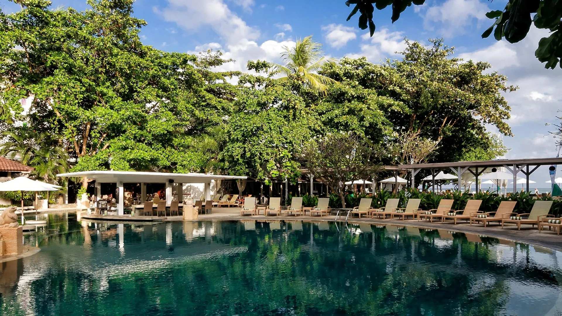 Bali Garden Beach Resort Kuta Lombok